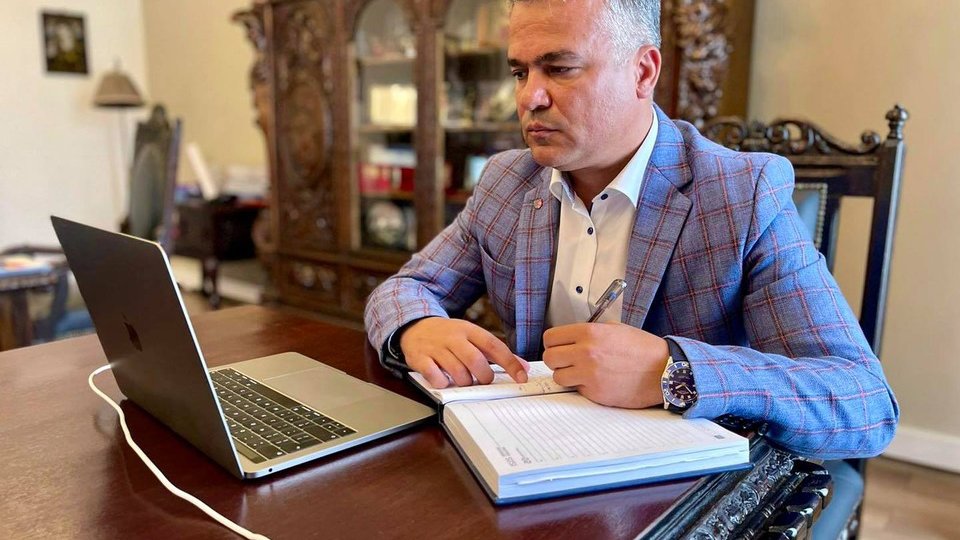 Adrian Veștea ar putea fi noul ministru al Dezvoltării