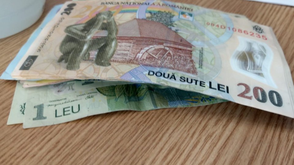 Rata anuală a inflaţiei a scăzut, în luna mai. Alimentele și serviciile au continuat să se scumpească