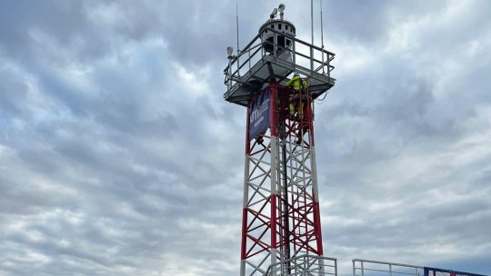 Aeroportul brașovean, primul din Europa de Sud-Est cu un turn virtual, va fi inaugurat joi