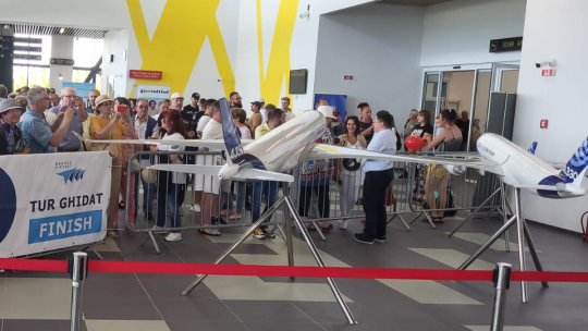 Un cuplu de brașoveni a dorit să zboare cu primul avion care va decola de pe Aeroportul Brașov