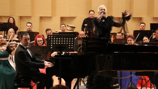 INTERVIU. Monica Anghel și Andrei Tudor povestesc despre amintirile legate de Brașov, chiar înainte de a închide stagiunea 145 de la Filarmonica Brașov