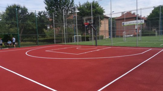 Municipalitatea continuă programul de amenajare a terenurilor pentru practicarea sportului profesionist
