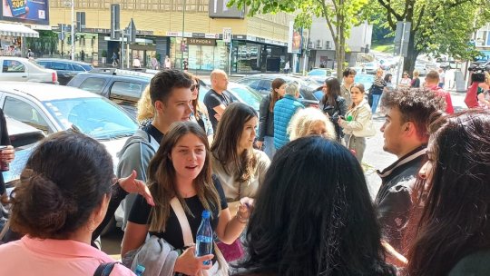 Absolvenţii de liceu susţin astăzi prima probă a Bacalaureatului