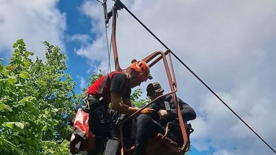 35 de persoane au rămas blocate, astăzi, în telescaunul Bunloc
