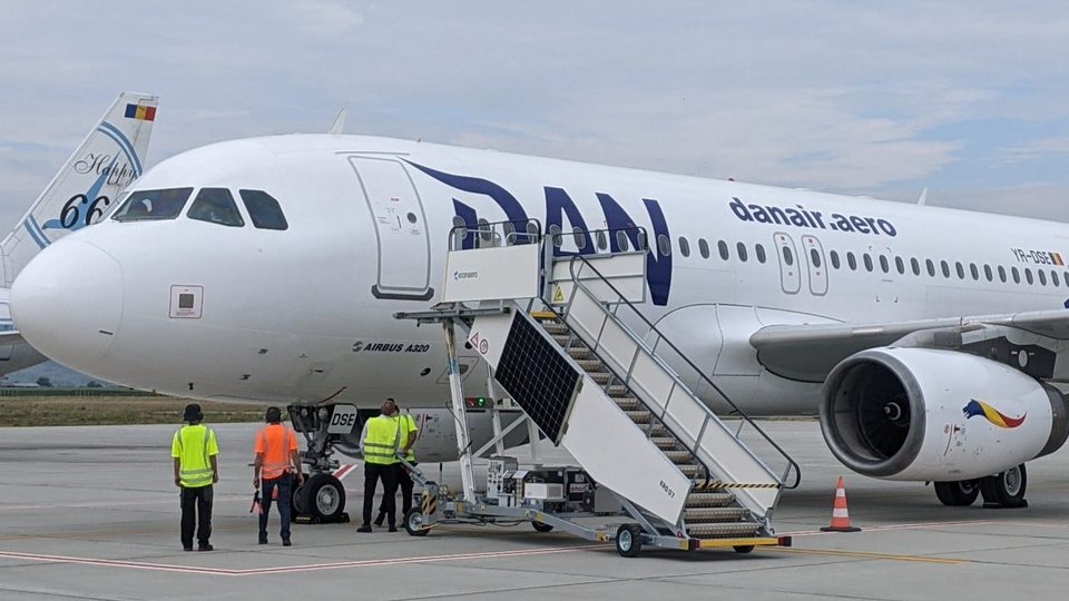 Dan Air despre suspendarea activității companiei pe Aeroportul Brașov