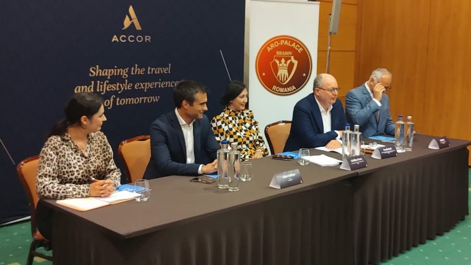 Hotelul Capitol intră în renovare