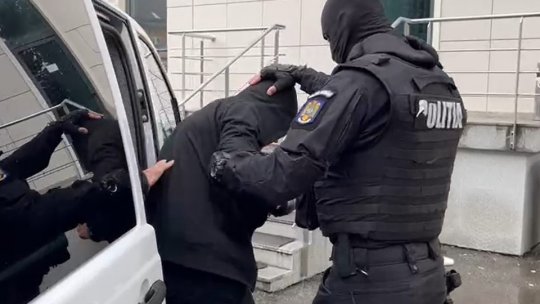 "Îi pare rău mai mult de fată", primele declarații ale tânărului care a comis crima de la Craiova