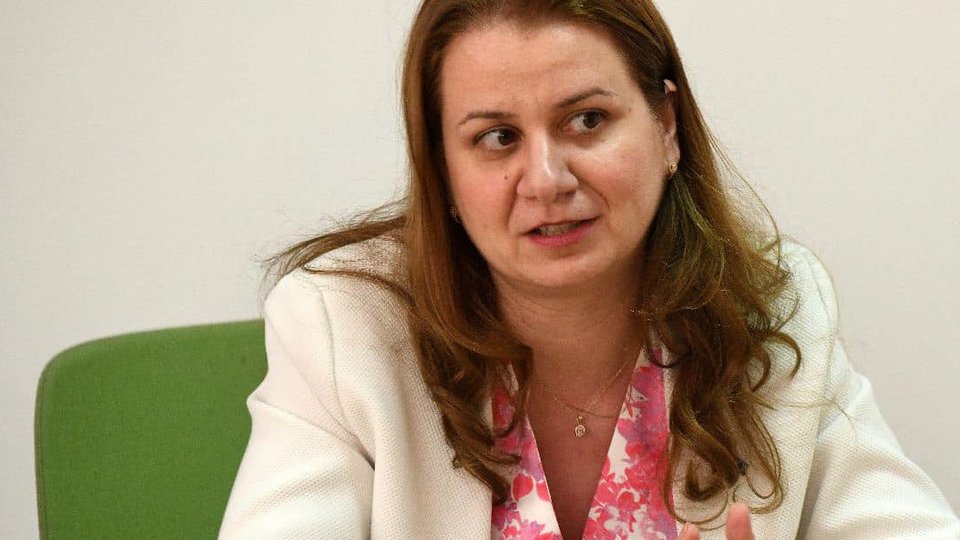 Personalul didactic din învăţământul preuniversitar va avea mai multe beneficii în baza noului contract colectiv de muncă