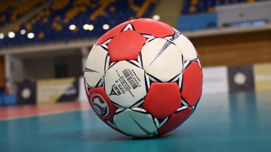  România s-a calificat în grupele principale ale Campionatului European de handbal feminin U19
