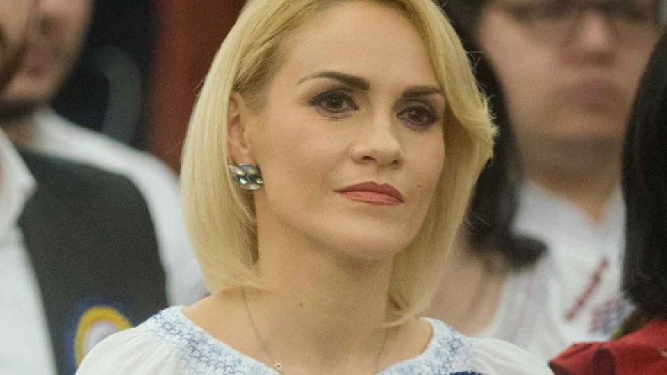 Ministrul Familiei, Gabriela Firea, şi-a dat demisia din funcţie