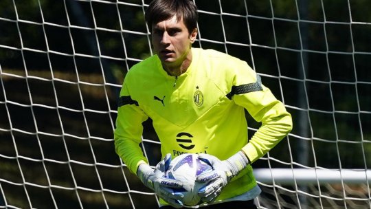 AC Milan s-a despărţit oficial de Ciprian Tătăruşanu