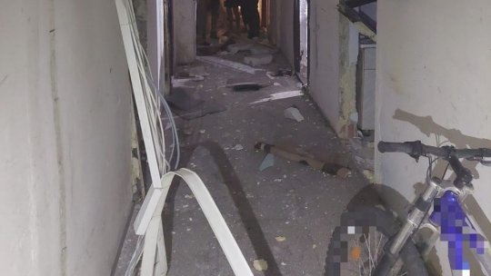 Explozie într-un bloc de locuințe din Zărnești