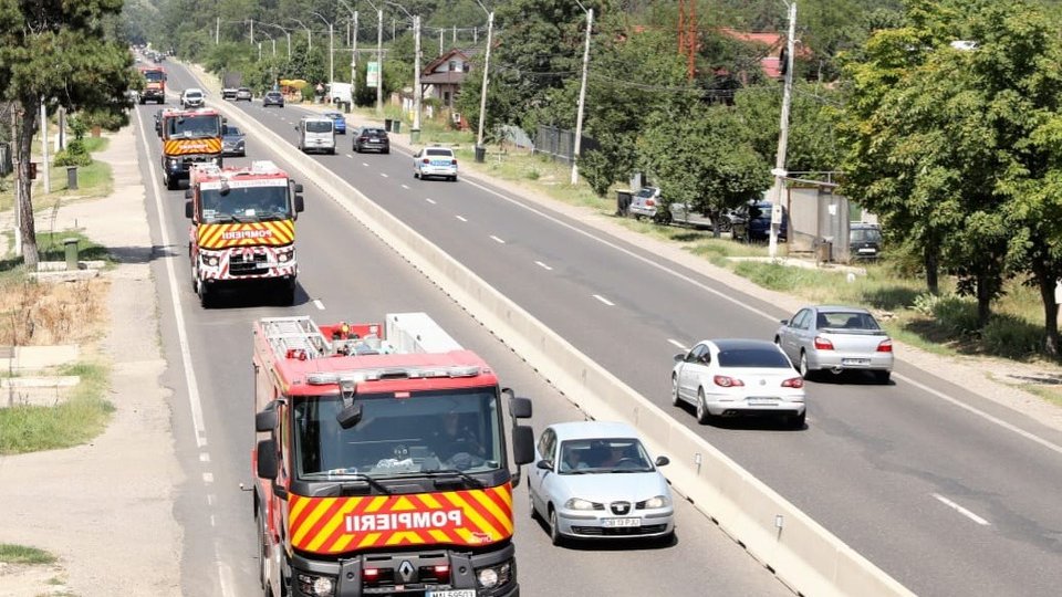 Grecia e în flăcări, România trimite noi ajutoare