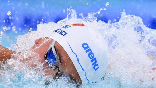 Popovici e în semifinale la 100 de metri liber