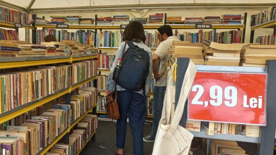 Anticariat la Târgul de carte Gaudeamus