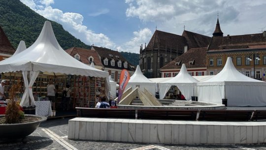 S-a tras cortina peste cea de-a V-a ediție a Târgului Gaudeamus Radio România, Brașov 2023