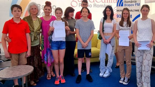 Târgul Gaudeamus Radio România și-a desemnat și câștigătorii concursurilor de creație
