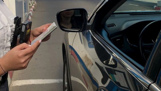 Timpi mari de aşteptare la punctele de intrare în Grecia