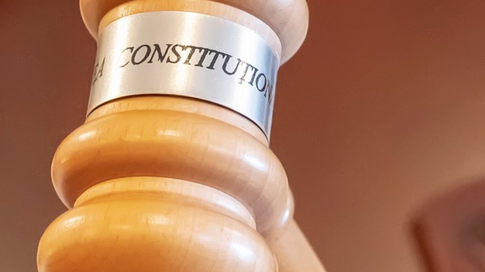 CCR discută astăzi sesizarea Instanței Supreme privind pensiile speciale