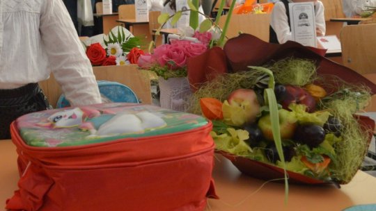 "Primele ghiozdane" pentru elevii de pregătitoare ajung în școlile din oraș săptămâna viitoare