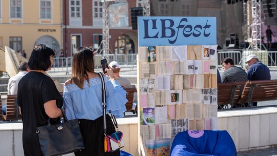 Astăzi încă vă puteți da întâlnire pe nevăzute… cu o carte!