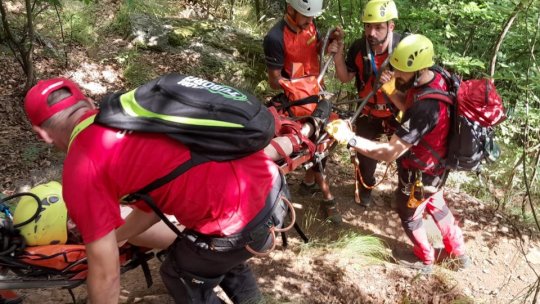 56 de persoane au fost salvate, în doar 24 de ore, de salvamontiştii din întreaga ţară