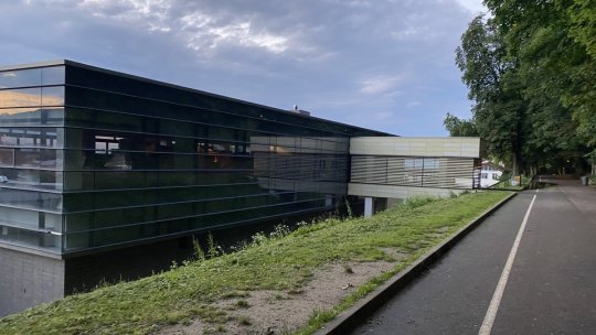 Centrul de Agrement de sub Tâmpa, transformat în bibliotecă modernă cu fonduri din PNRR