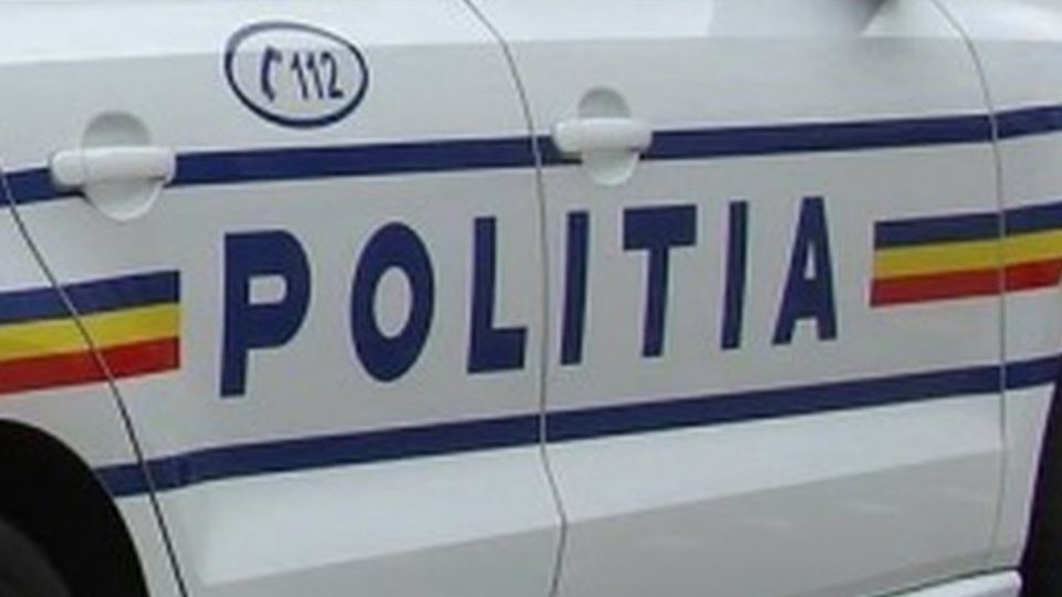 Peste 120 de percheziții într-un dosar care vizează o grupare ce vindea droguri în dispozitive de vapat și în dulciuri.