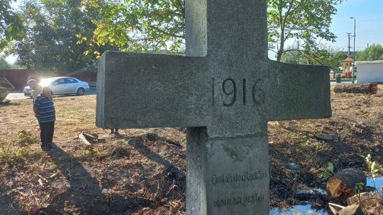 A fost descoperită o cruce ridicată în memoria eroilor români căzuți în Primul Război Mondial