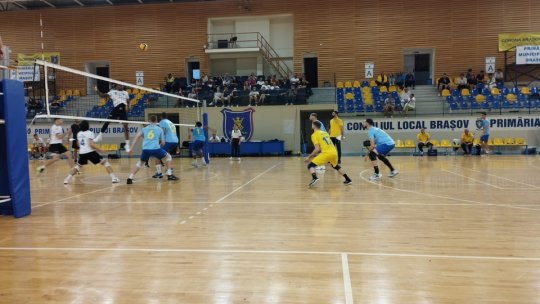 Victorie la volei pentru Corona Brașov