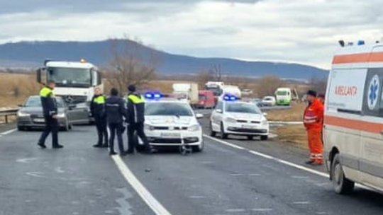 Trafic rutier blocat pe DN1, la Vlădeni, din cauza unui accident rutier