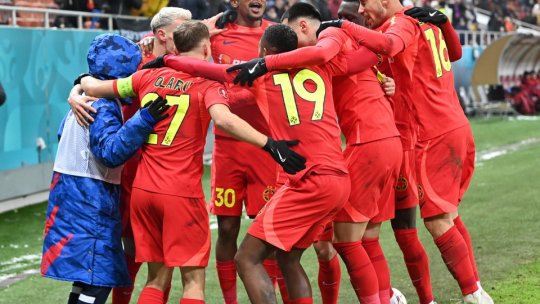 FCSB, victorie la scor cu UTA Arad