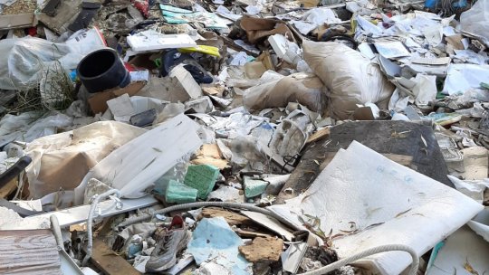 România, amendată pentru gropile de gunoi neînchise. Una e la Brașov