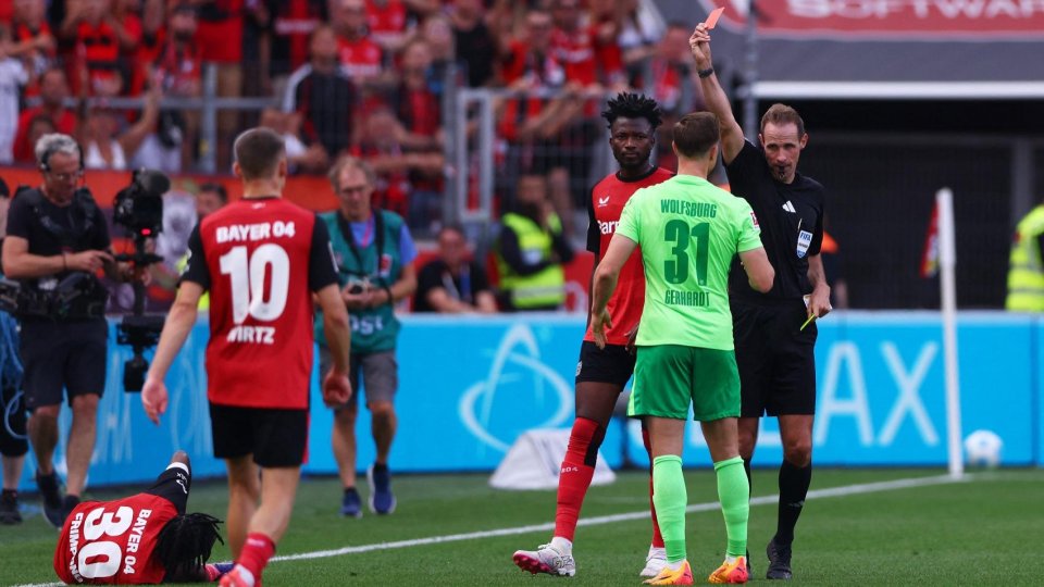 Fotbal: Sascha Stegemann va arbitra partida Cipru – România