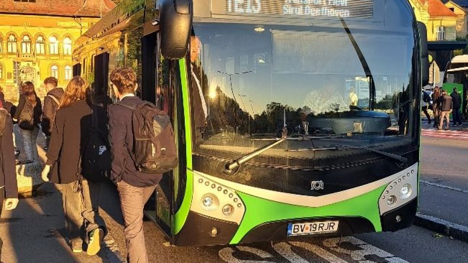 Se modifică orarele de circulație pentru mijloacele de transport în comun ale RATBV dedicate elevilor