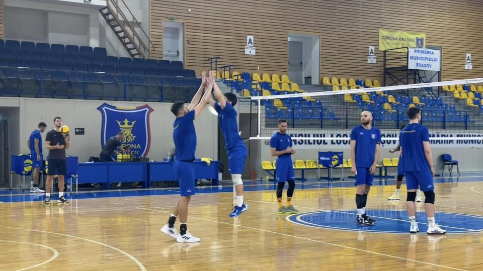 Volei masculin: Corona Brașov, la un pas de grupele principale ale Ligii Campionilor