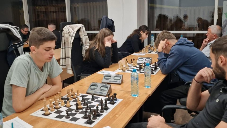 Șah: Cupa Excelenței în Șah se desfășoară la Brașov