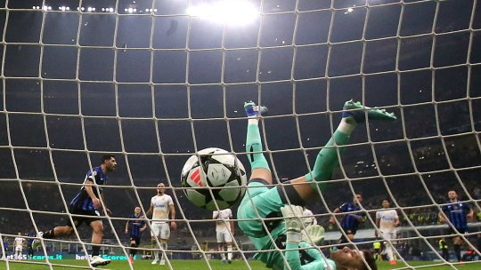 Fotbal: Victorii la scor pentru Dortmund, Inter, Barcelona și City, în Liga Campionilor