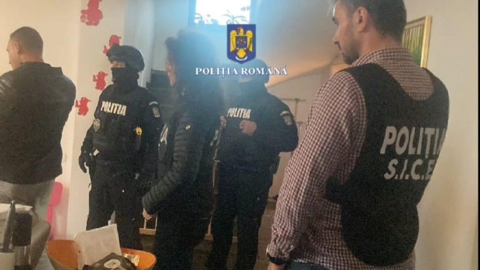 IGPR: 100 de percheziții domiciliare la traficanți și evazioniști