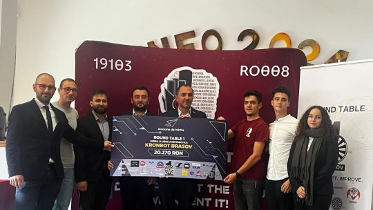 Evenimentul social „Avioane de hârtie”, în sprijinul cluburilor de robotică KronBot și RoboAS