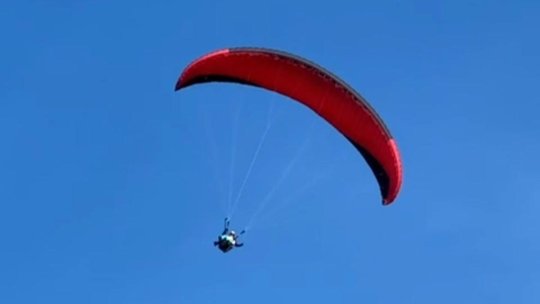 Un instructor de zbor cu parapanta a murit duminică dimineață în zona Bunloc