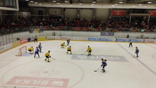 Hochei: Corona Brașov a câștigat grupa D din cadrul Cupei Continentale la hochei pe gheață