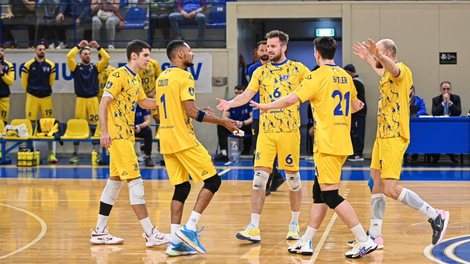 Volei: Corona a trecut de CSA Steaua