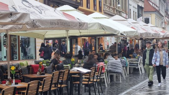 Terasele din Brașov rămân deschise până în 30 noiembrie
