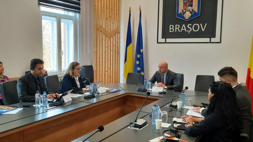 Vizită de evaluare, la Brașov, a Grupului de experţi pentru lupta împotriva traficului de fiinţe umane