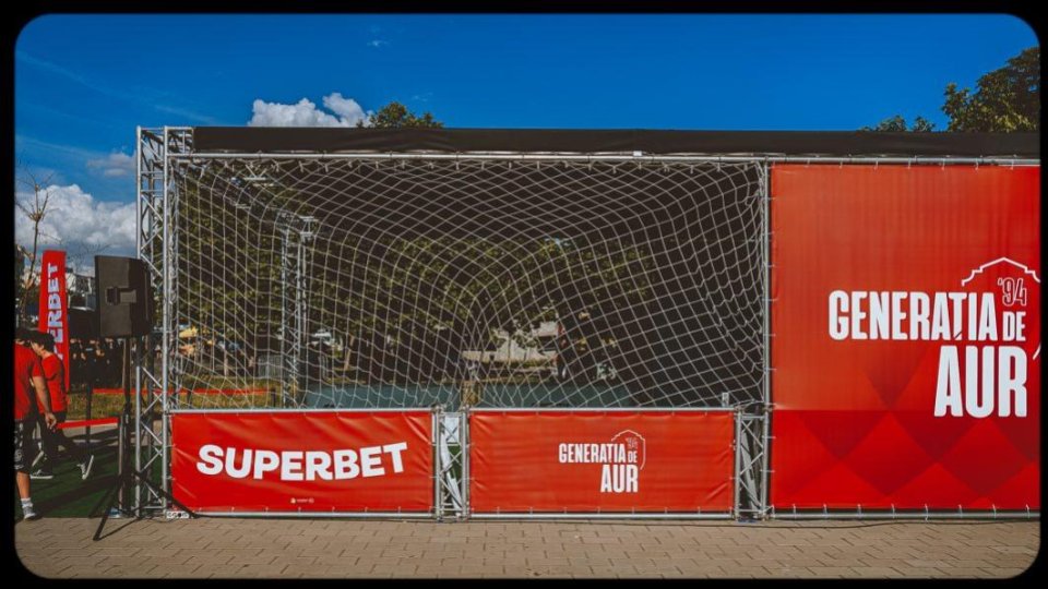 Ne-a scos un meci. O afacere făcută din sărăcie și cinism politic