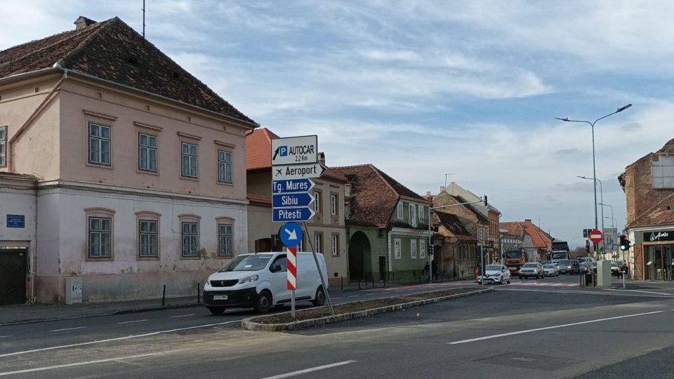 Banda rezonatoare de pe strada Lungă, scoasă temporar
