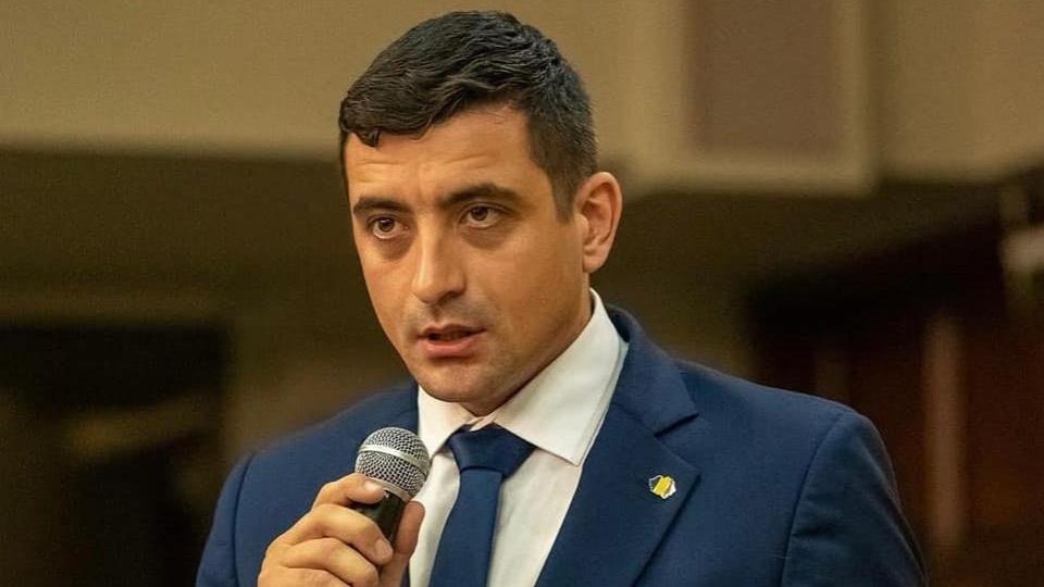 George Simion: ”Să pornim cu adevărat procesul de reconstrucţie a României”