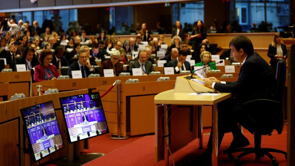 Roxana Mînzatu este audiată de comisiile competente ale Parlamentului European