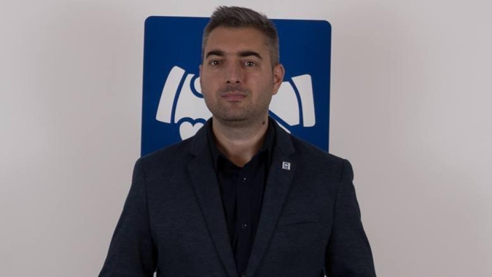 Sebastian Popescu: “Românii trebuie să-şi găsească speranţa în preşedintele lor”